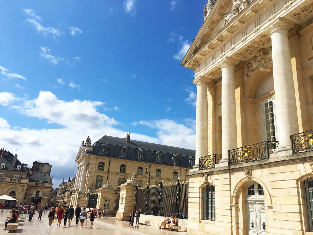 Centre Historique Dijon - Le Patio Apartment Exterior photo